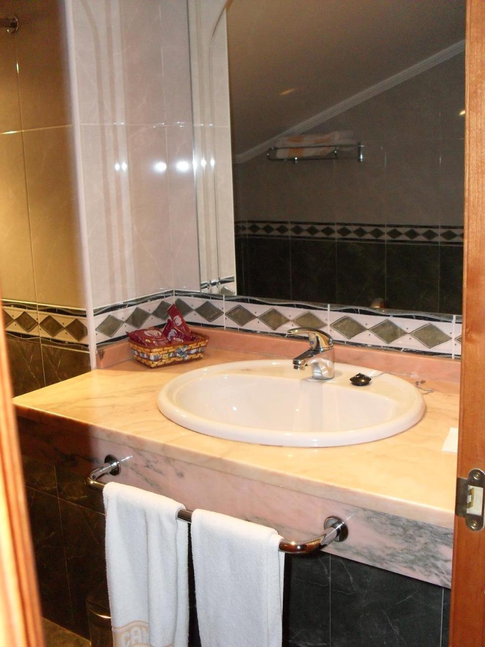 Hotel Camino Real 3*